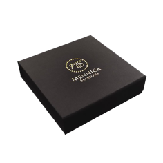 containing by weight: 2